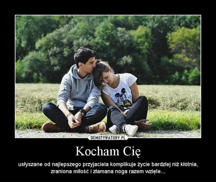 Cytaty, które pomogą zrozumieć ból zranionej przyjaźni