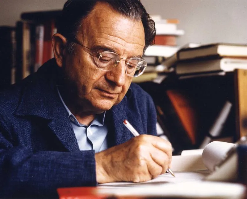 Erich Fromm o sztuce miłości: inspirujące cytaty, które zmieniają perspektywę