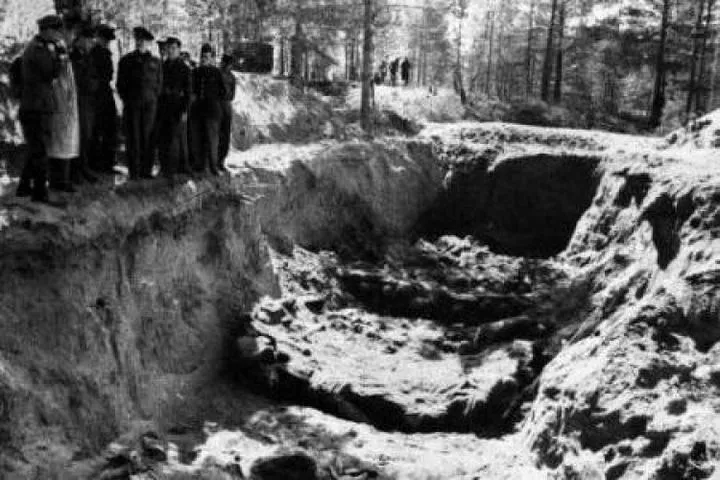 Krótkie wiersze o Katyniu – uczucia w słowach