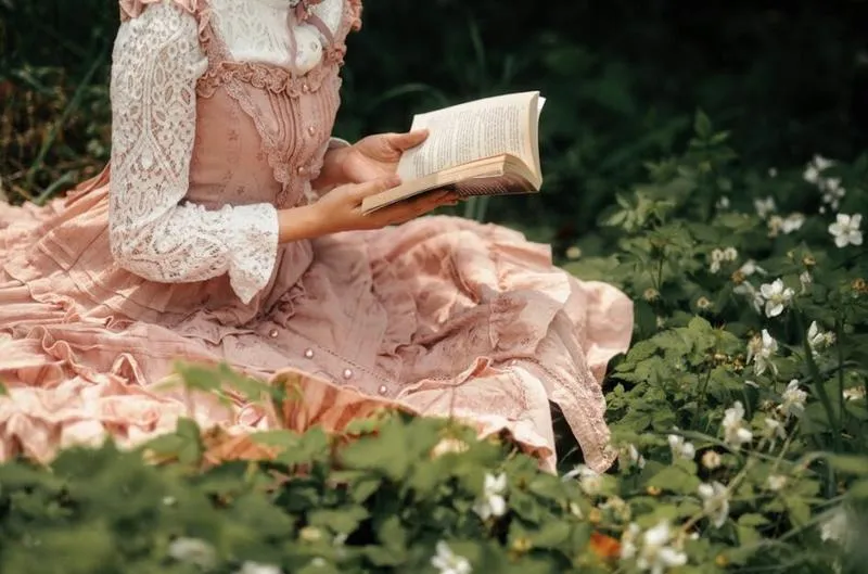 Magia wiosny w literaturze: odkryj książki o wiośnie, które oczarują każdego