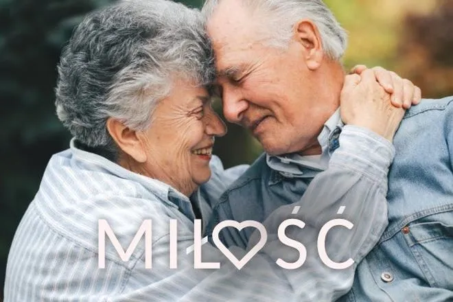 Odkrywanie dojrzałej miłości: wiersz, który porusza serce