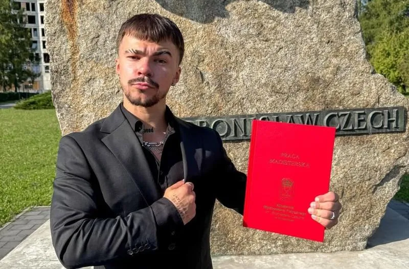 Geny a tożsamość i zachowanie