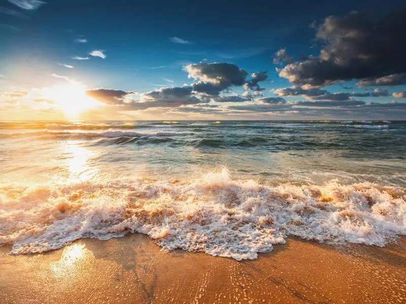 Poezja o wakacjach nad morzem